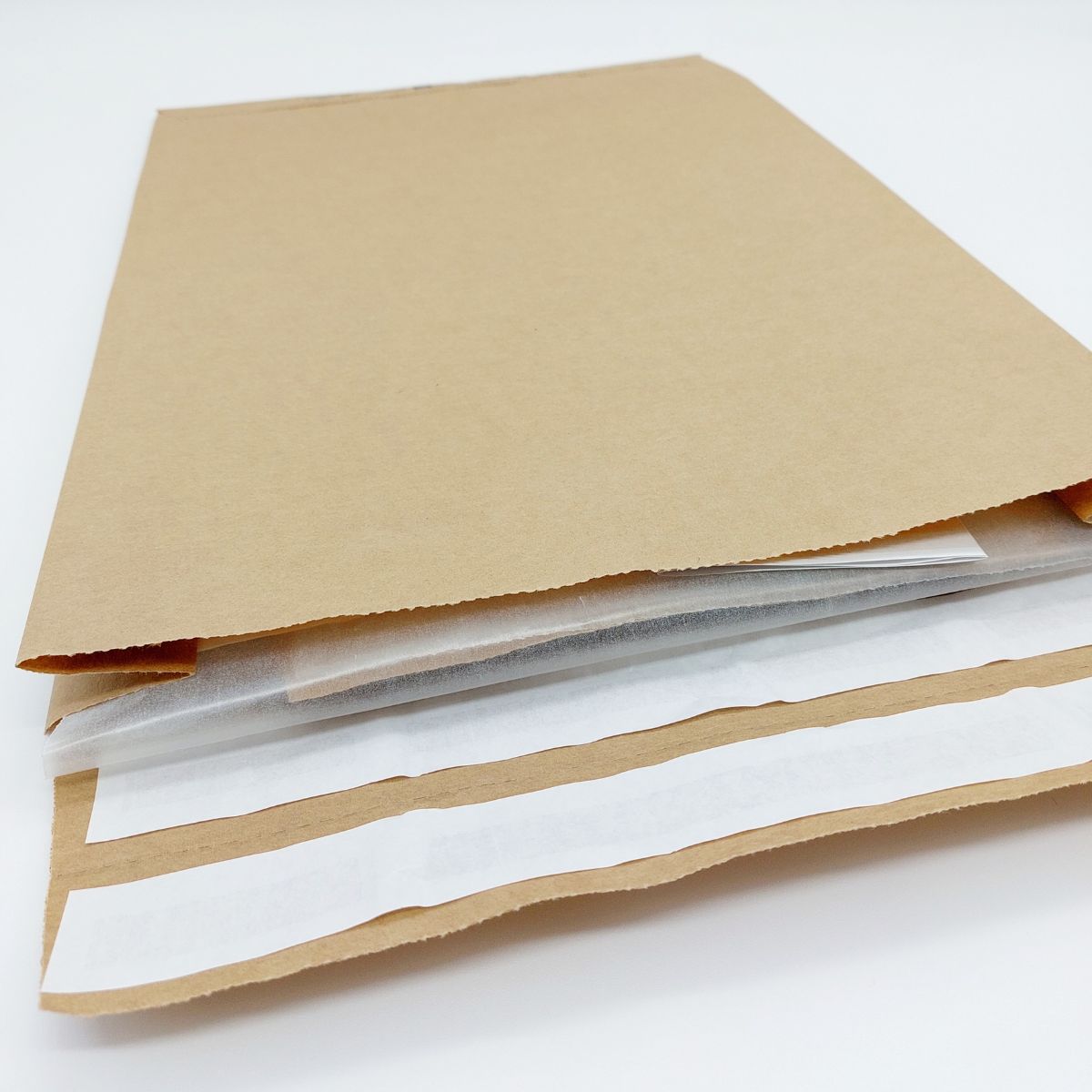 Paper bag for e-commerce delivery
